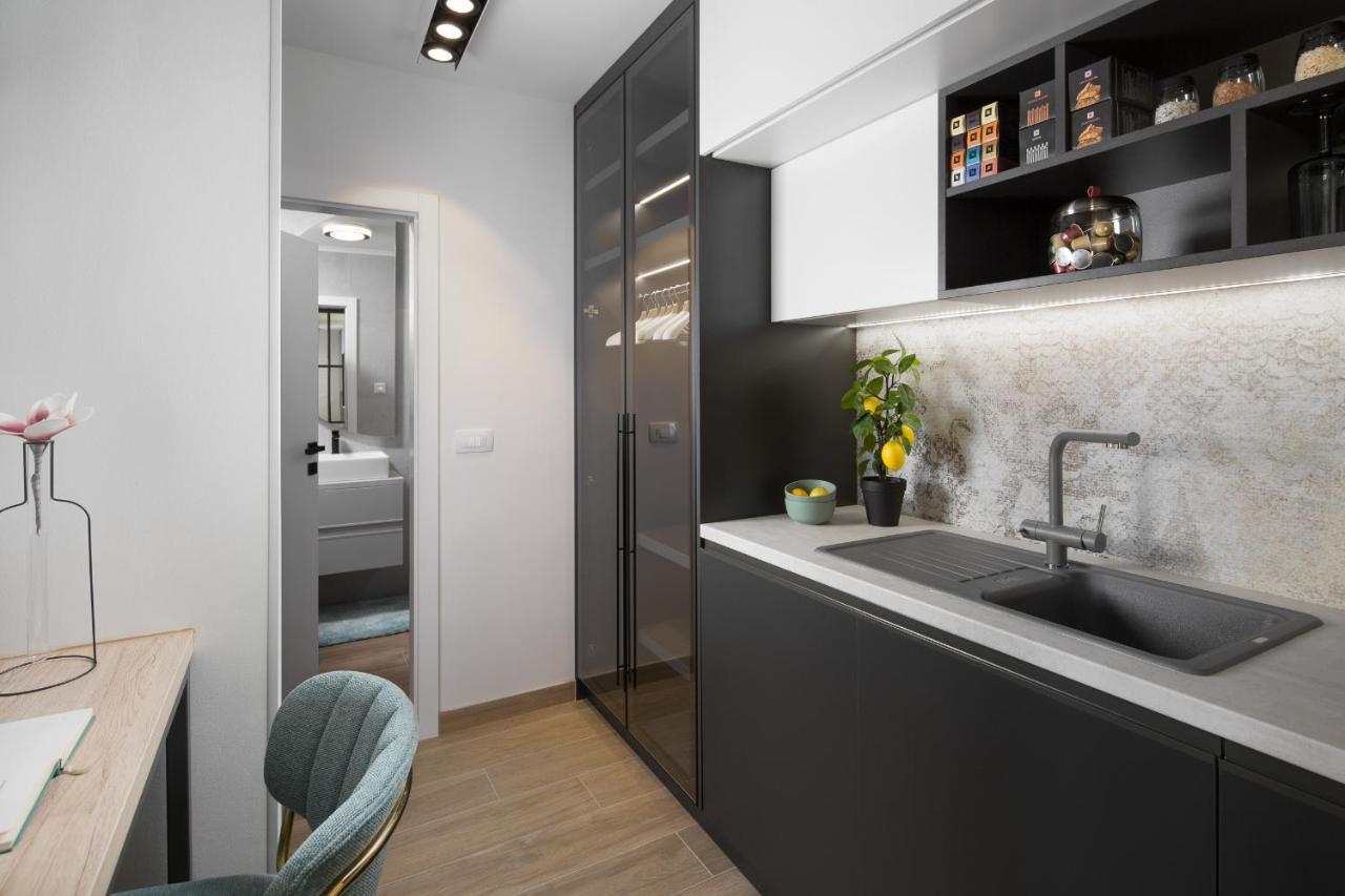 City Walls Apartment Новиград Экстерьер фото